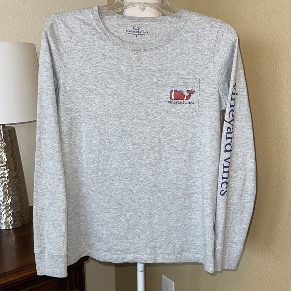 Vineyard Vines Gray Grey Football Whale Print Long Sleeve Shirt Top Small